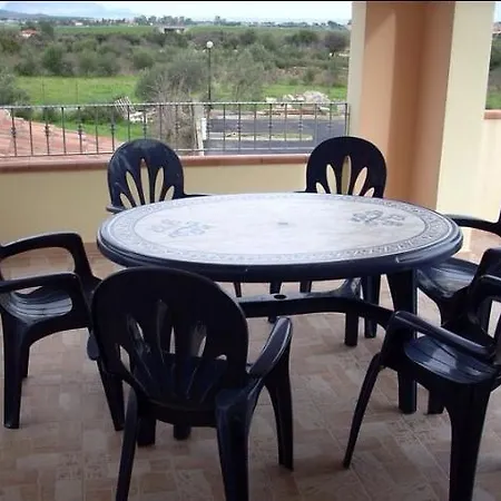 Casa Vacanze Gabriele S2 度假居 布多尼
